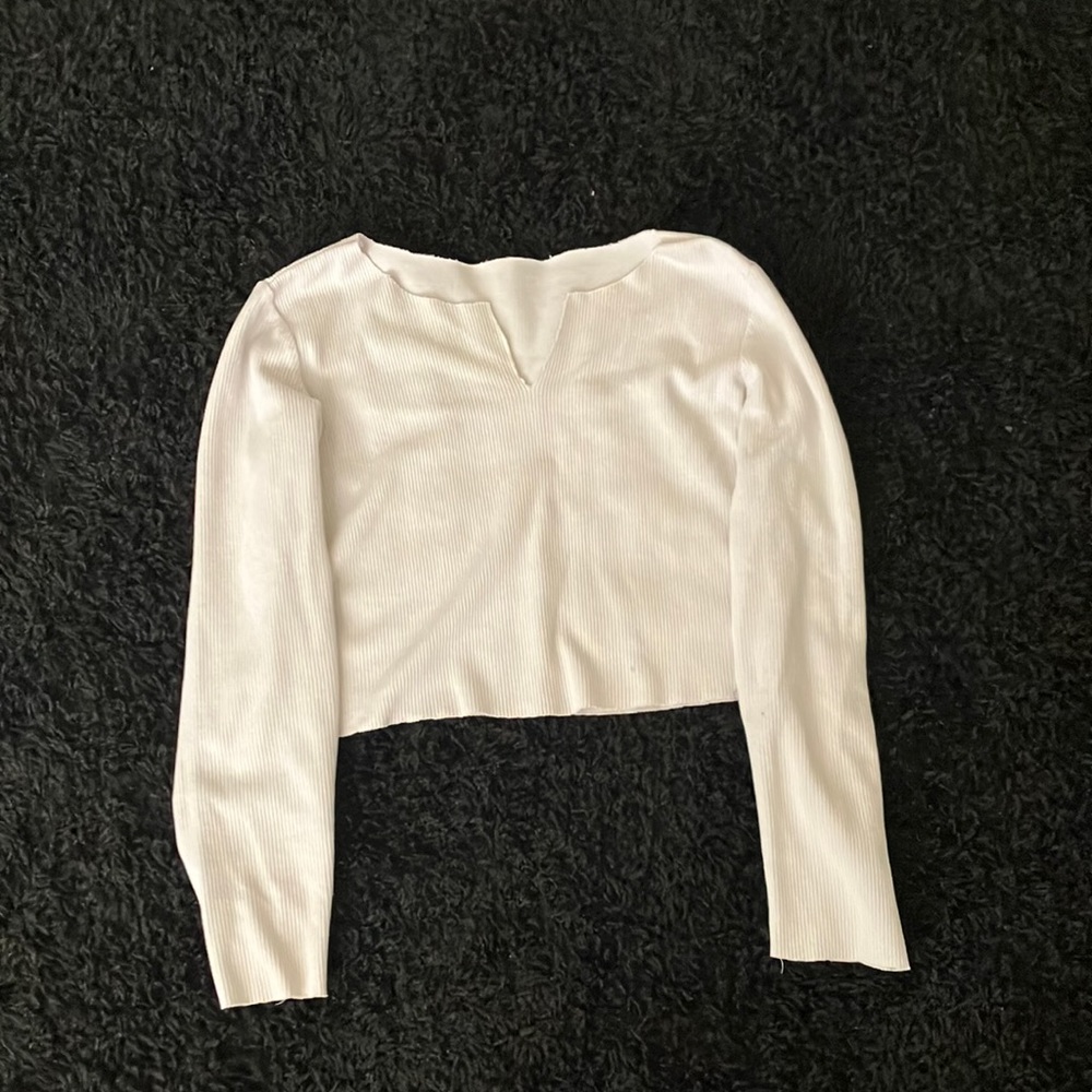 White crop top